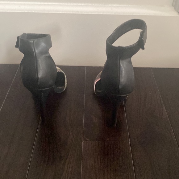 Floral sling back heels - Picture 3 of 4